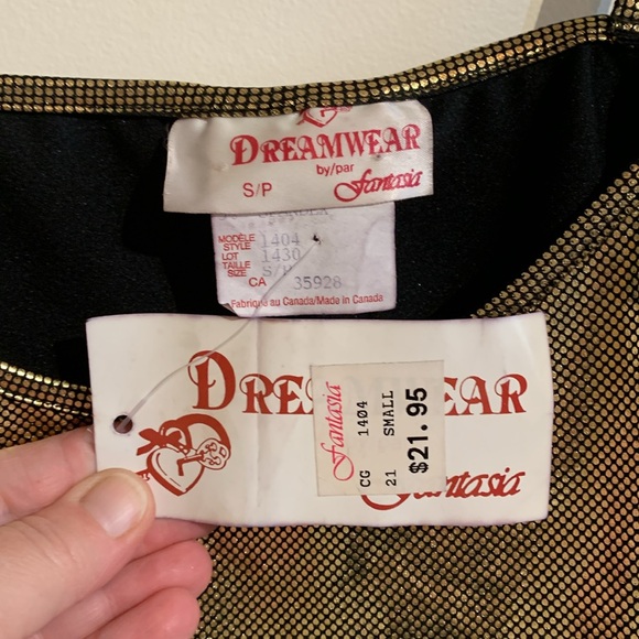 Fantasia gold on black tank top size small - Picture 2 of 3